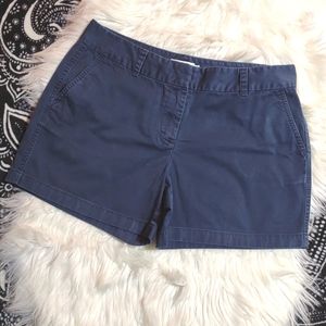Vineyard Vines Chino Shorts size 12